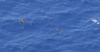 Sea Watch: “Due bimbi morti al largo della Tunisia. Frontex aveva visto la barca in difficoltà, se ne è andata”