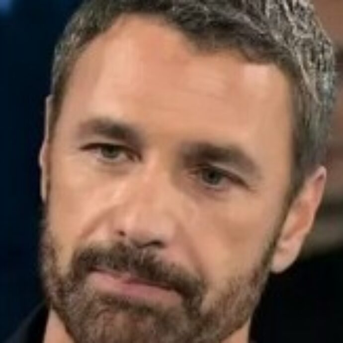 La trappola a Raoul Bova parte di “un sistema per ricattare i vip”? Le indagini e le versioni di Martina Ceretti e Federico Monzino (che non coincidono)