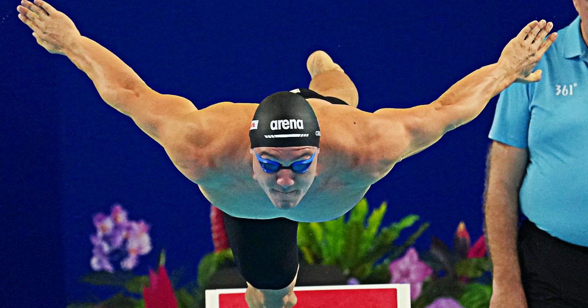 Mondiali di nuoto, è nata una nuova stella: Simone Cerasuolo è medaglia d’oro nei 50 rana
