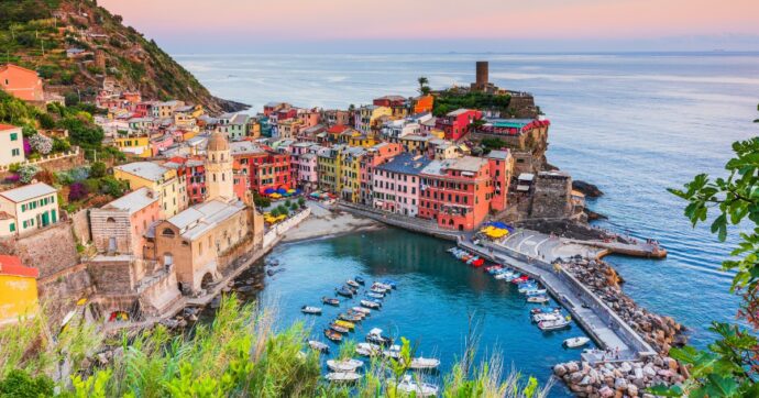Copertina di Cinque Terre, il mare avanza: Monterosso e Vernazza a rischio entro il 2150. Lo studio