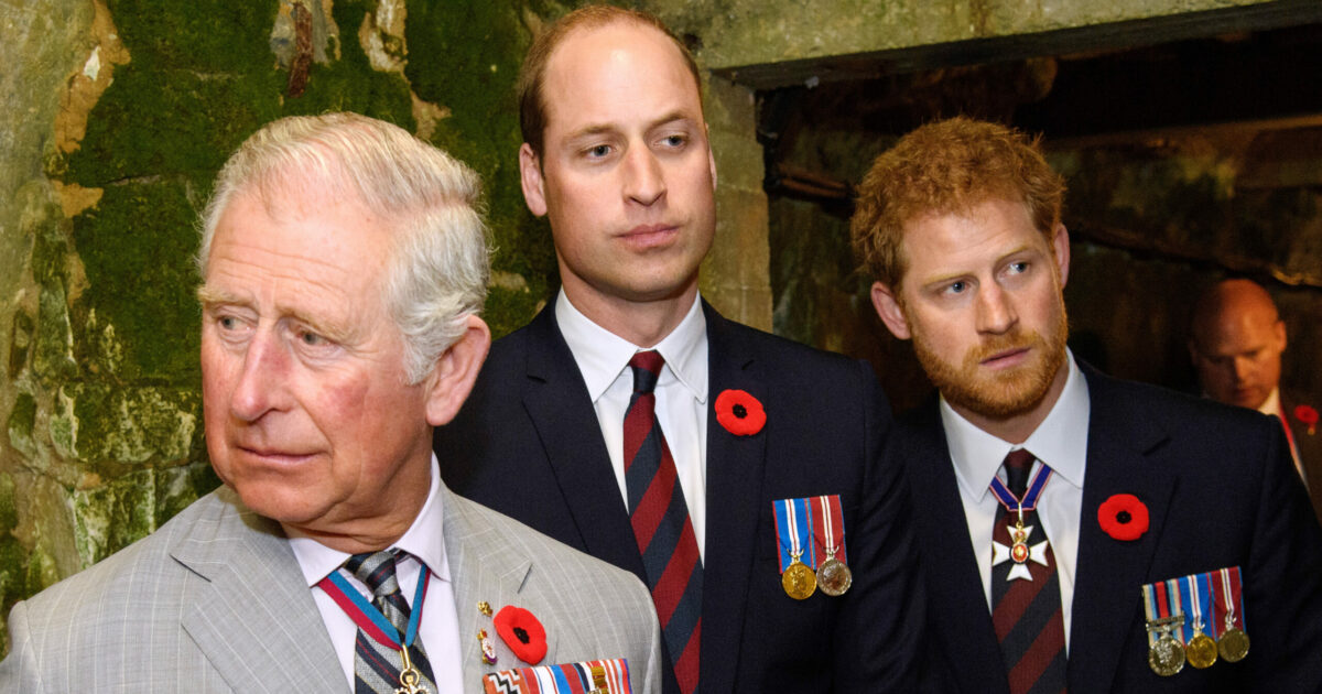 qui il re sono io decido io se e quando harry pu242 tornare a buckingham palace tensioni tra carlo e il figlio william contrario al rientro del fratello