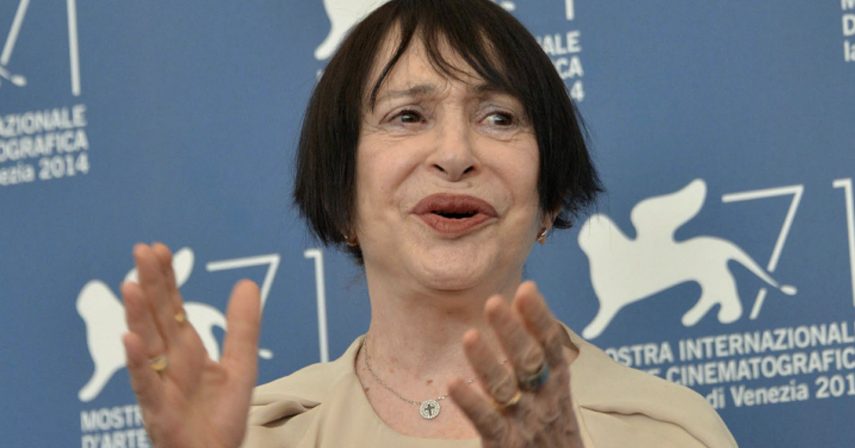 È morta Adriana Asti, figura unica del teatro e del cinema d’autore: “L’unico rimpianto è il lutto, gli amici che se ne vanno” – L’intervista al Fatto Quotidiano