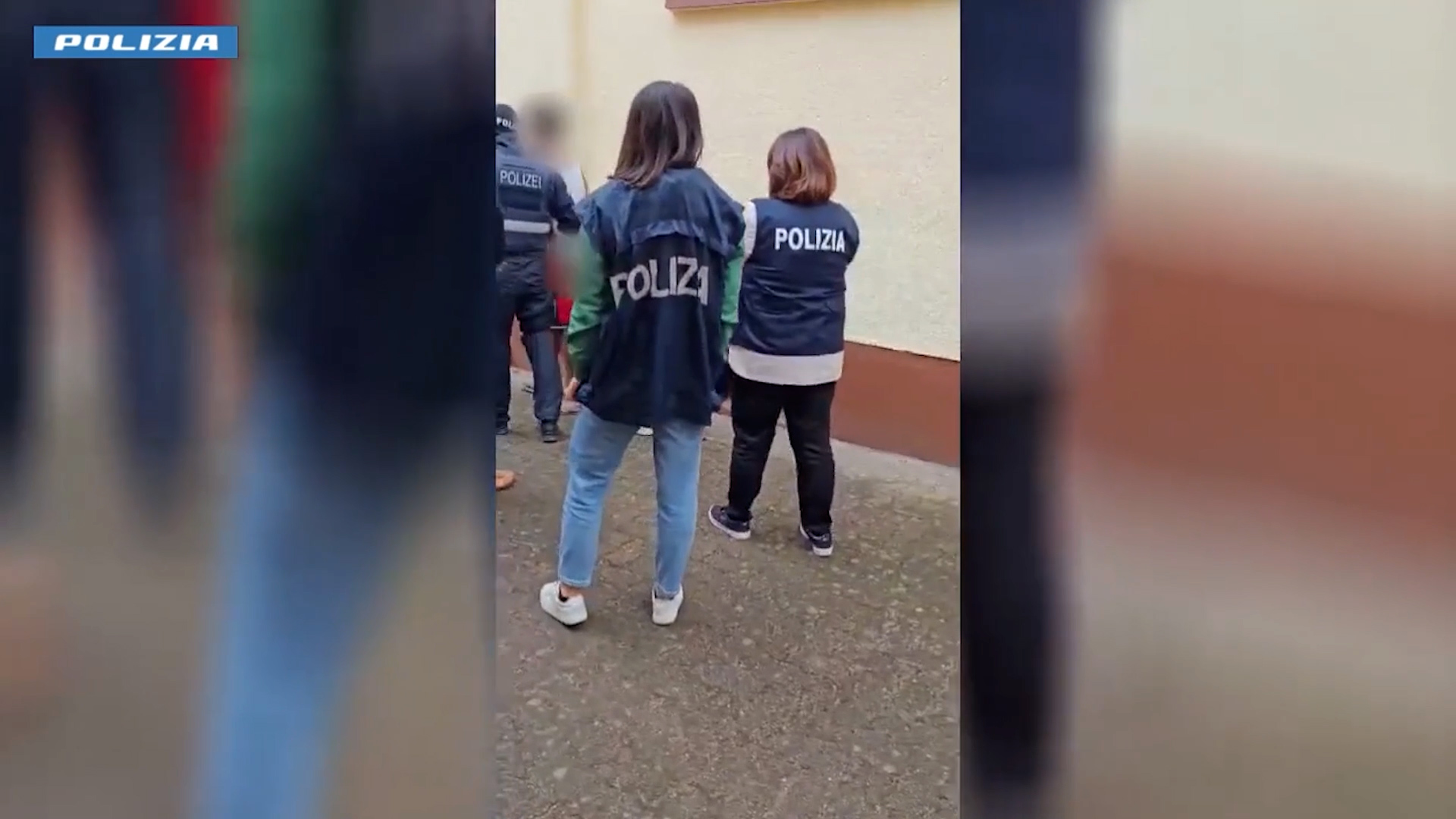 tortur242 e sequestr242 migranti e uccise un bambino 29enne somalo arrestato in germania 8211 video