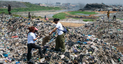 Copertina di Produzione petrolchimica e plastica: oltre 51 milioni di persone esposte all’inquinamento | Foto