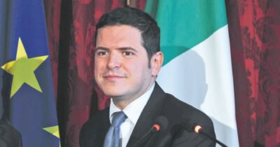 Copertina di Sicilia, la mossa di Galvagno: chiede il giudizio immediato per poter correre da governatore alle prossime regionali