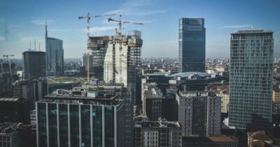 Copertina di “I partiti le hanno concesso un potere enorme per decenni”. Così la commissione Paesaggio è diventata il cuore del sistema-Milano