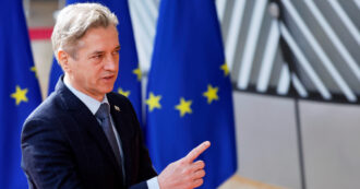 La Slovenia vieta il commercio di armi con Israele: “L’Ue è troppo divisa per farlo, è vergognoso”