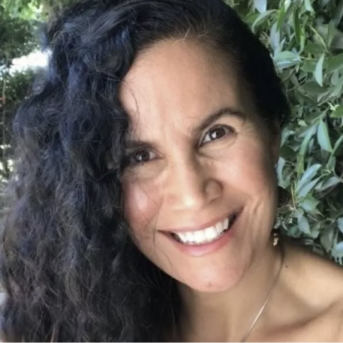 “Ho visto l’Inferno, c’era una pira di fiamme rotante con anime appese che urlavano chiedendo aiuto. Poi ho visto l’Arcangelo Raffaele in trench”: la storia d Yoga