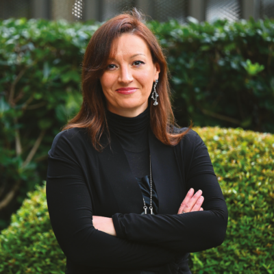 Copertina di Ilaria Tuti: "Femminicidi? Mai sentito dire 'noi uomini abbiamo un problema...'"