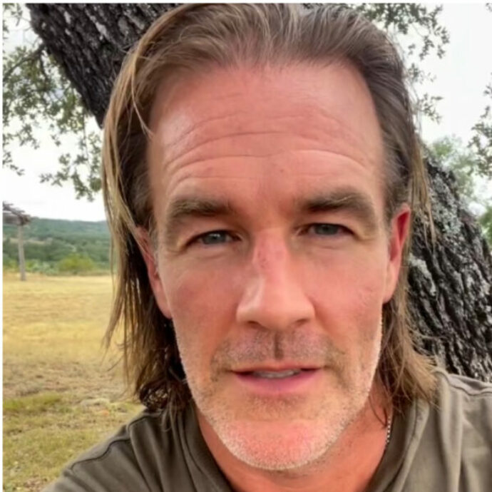“Mai mi sarei aspettato questa diagnosi a 46 anni. Dal cancro ho imparato molto, ma non lo augurerei a nessuno”: parla l’attore di Dawson’s Creek James Van Deer Beek