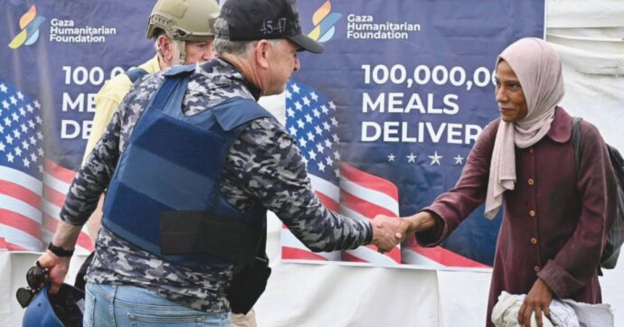 Gaza, Witkoff visita i centri di aiuti: non si spara per qualche ora