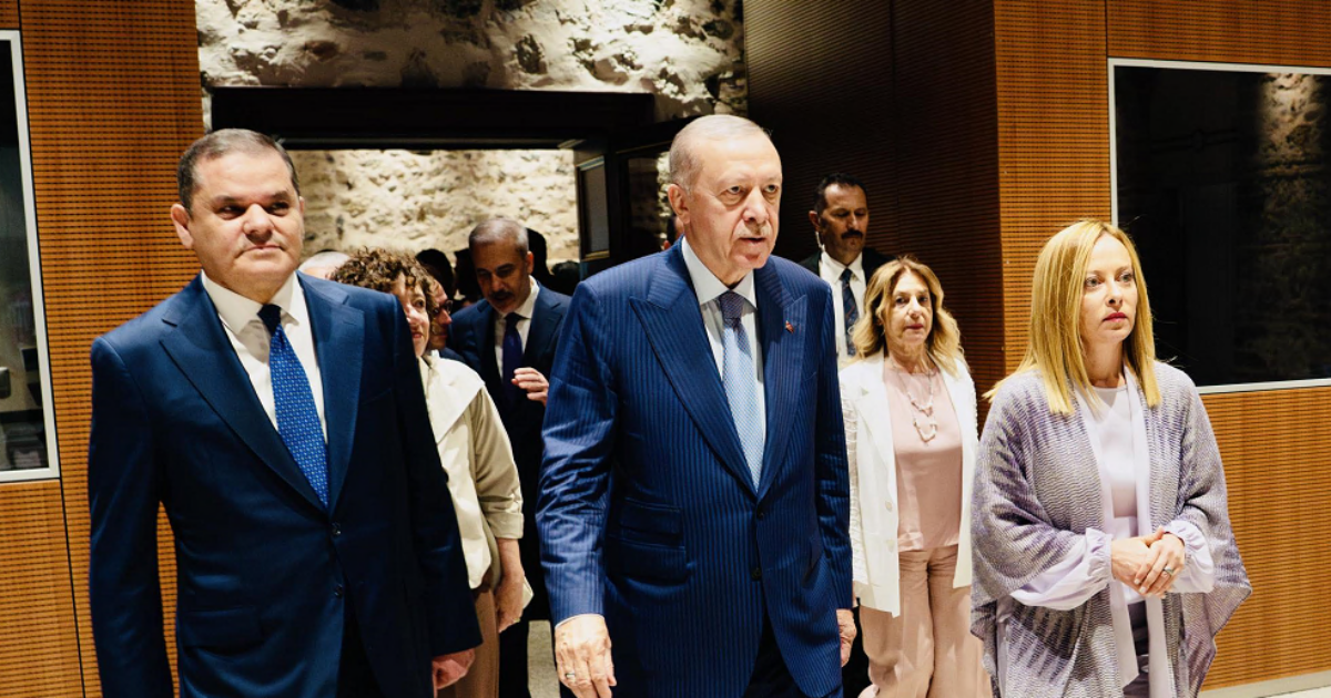 Meloni incontra Erdogan e Dbeibah: vertice a Istanbul sulla gestione dei migranti dalla Libia