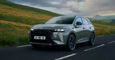 Copertina di DS 7 Pallas Plug-in Hybrid 225, la prova de Il Fatto.it – La compagna di viaggio silenziosa – FOTO