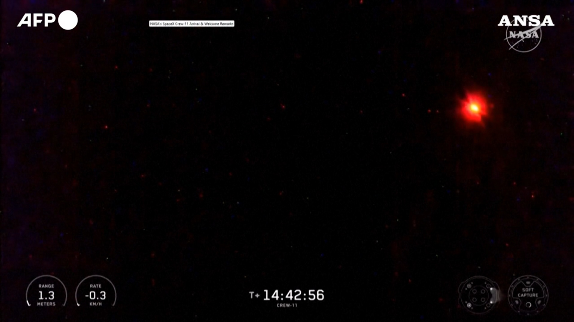 il video della capsula crew dragon di spacex che attracca alla stazione spaziale internazionale