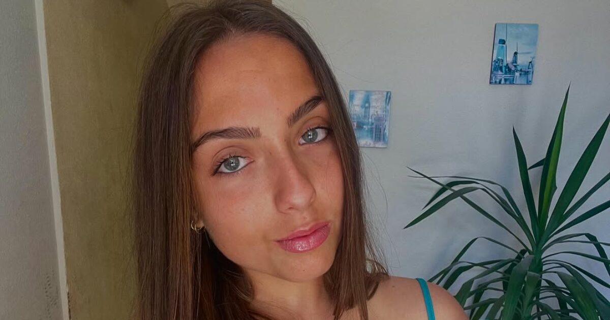 Bagheria, 21enne trovata morta in piscina durante una festa privata. Il legale: “Ci sono tanti punti oscuri” Bagheria, 21enne trovata morta in piscina durante una festa privata. Il legale: “Ci sono tanti punti oscuri”