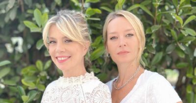 Copertina di Boccoli e Salari, così sono  “Inchiodate”  (ma sul palco)