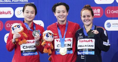 Copertina di Chiara Pellacani vince il bronzo nei tuffi dal trampolino di 3 metri: è la terza medaglia ai mondiali di Singapore