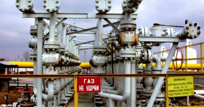 Copertina di Gasdotti bloccati, ma Kiev compra ancora il gas russo