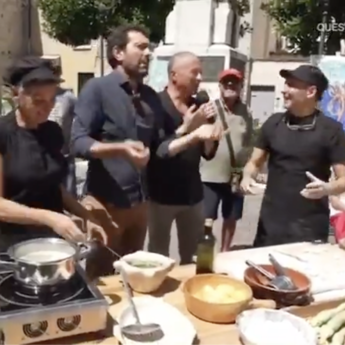 “A Prato ci sono troppi cinesi!”: panico e gelo in studio a “Camper”. Peppone chiude il collegamento – VIDEO