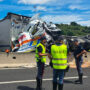 Copertina di Tir non rallenta davanti a una coda: travolta e schiacciata un’ambulanza. Tre morti e almeno 15 feriti sull’A1