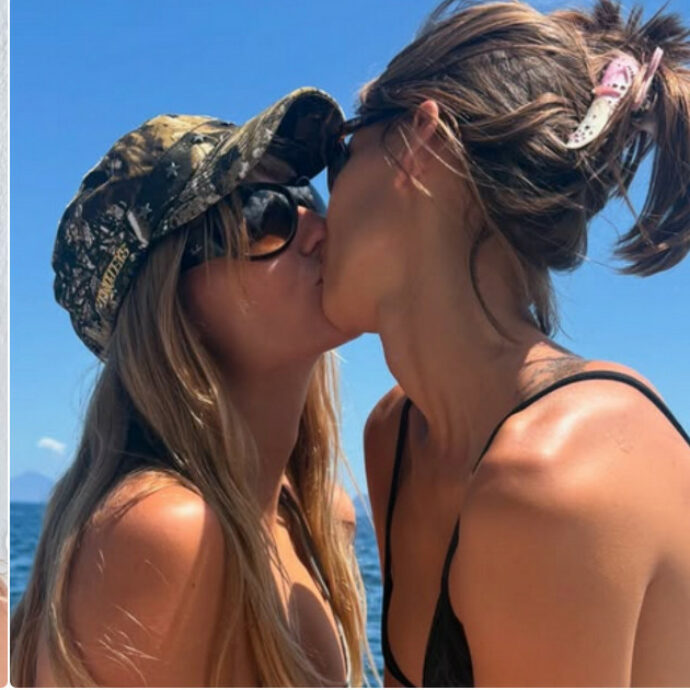 “Un’estate di abbracci, baci e tette”: Victoria De Angelis è in vacanza con la fidanzata Luna Passos