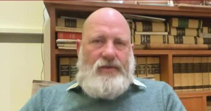 L’avvocato filo-Israele lancia esposti a raffica contro i giornalisti critici. Il presidente dell’Ordine: “Intimidazione”