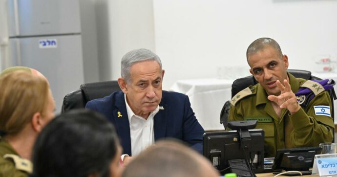 Gaza, oggi la decisione di Israele sull’occupazione totale: “Un milione di sfollati”. Capo dell’esercito: “Porterà in un buco nero”