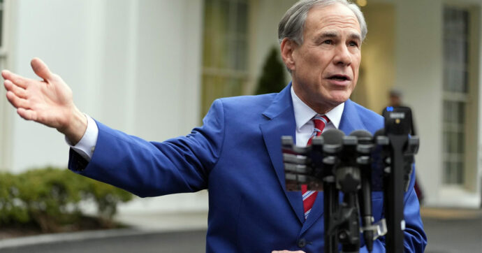 Usa, guerra sula riforma dei collegi elettorali in vista del Midterm. I dem texani “scappano” per far saltare il voto e il governatore li fa arrestare