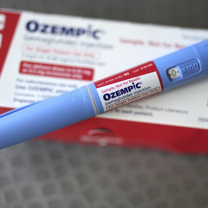 “Con Ozempic si rischia perdita di massa e forza muscolare”: nuovo studio sul farmaco dimagrante che spopola pericolosamente anche sui social