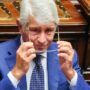 Copertina di L’ultimo svarione di Abodi: sbaglia la nomina del nuovo presidente Coni. I pasticci e le gaffe del ministro dello Sport
