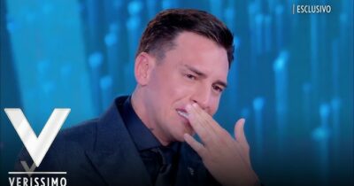 Copertina di Alessandro Basciano agli arresti domiciliari: non si è presentato a Milano per l’applicazione del braccialetto elettronico. L’avvocato: “Abita alle Canarie”