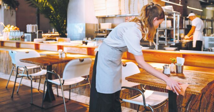 A Oderzo “cercasi cameriera carina”