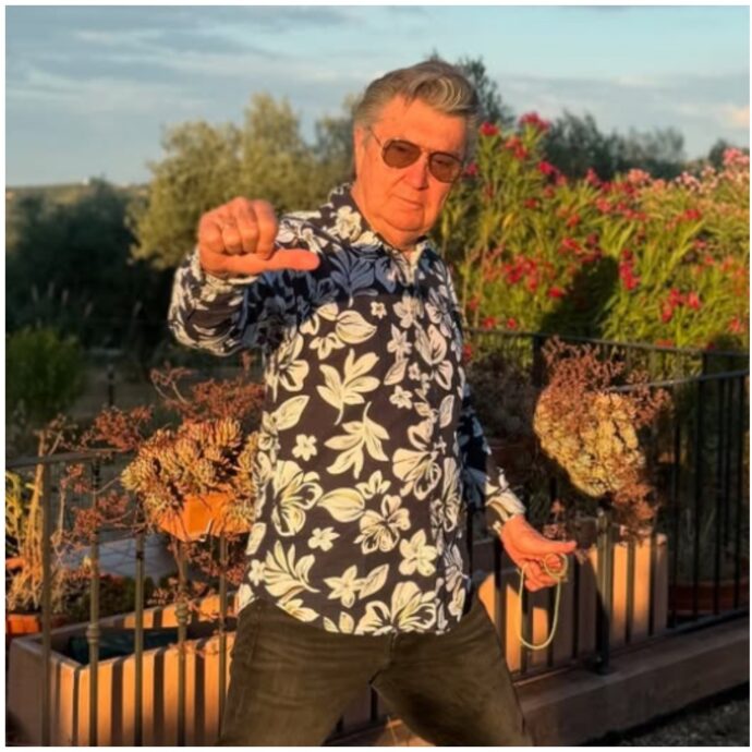 “Ho provato l’amfetamina e me la sono vista brutta. Mi hanno dato 40 gocce di Valium. Ora non tocco niente da trent’anni”: Bobby Solo si confessa