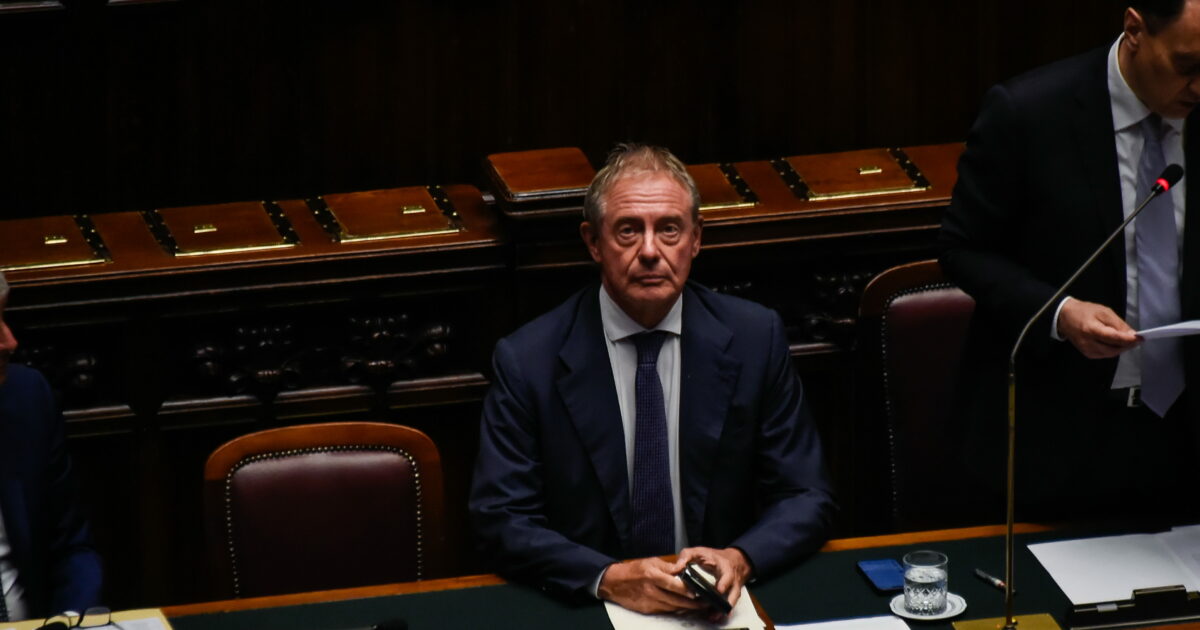ilva dopo il no all8217accordo urso sfida il sindaco di taranto dovr224 dare risposte il 12 232 il giorno della verit224