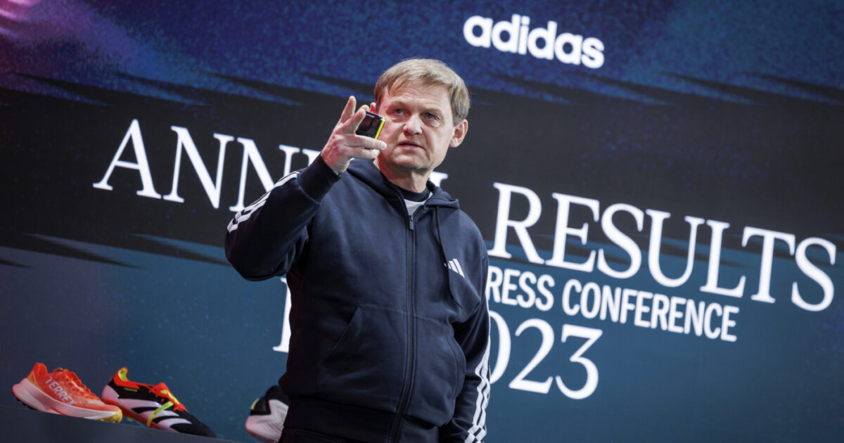 adidas si tira fuori dai contratti collettivi abbiamo bisogno di flessibilit224 sugli stipendi