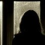 Copertina di Minaccia due minorenni con un cacciavite e le violenta: arrestato 40enne nel Milanese