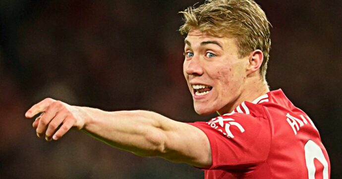 Il Napoli piazza anche il colpo Hojlund: oggi in Italia solo De Laurentiis può permetterselo