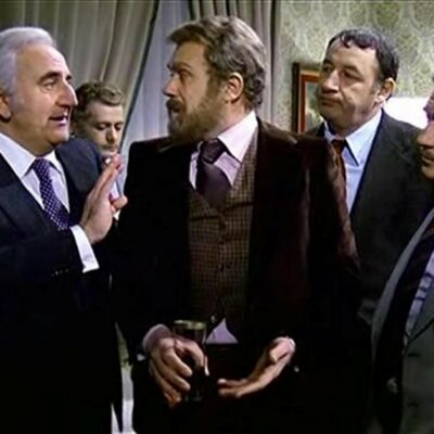 Copertina di “Amici miei”, così i barbari  si sono abbattuti su Firenze