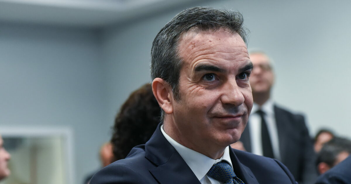 Calabria al voto il 5 e 6 ottobre: ufficiali le date delle Regionali. Il dimissionario Occhiuto cerca la rielezione Calabria al voto il 5 e 6 ottobre: ufficiali le date delle Regionali. Il dimissionario Occhiuto cerca la rielezione