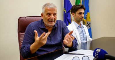 Copertina di Botulino killer, 2 medici indagati: “No tempestività”