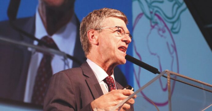 “Ucraina? Trump vuol uscirne mentre l’Ue ormai non ha alcun ruolo”: intervista a Jeffrey Sachs