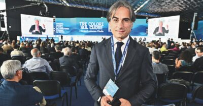 Copertina di Regionali in Calabria. La destra ha fretta, l’ipotesi Falcomatà a sinistra