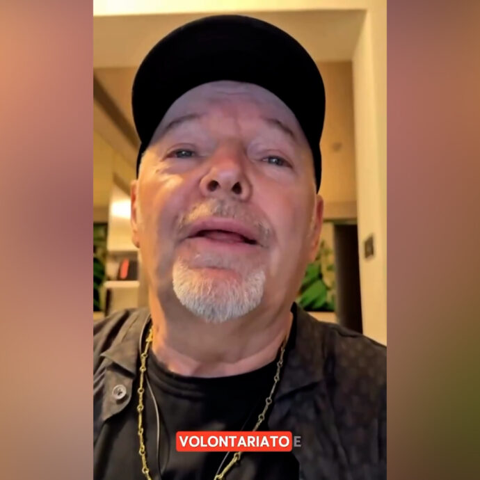 Vasco Rossi riceve il premio “Ambiente e legalità” di Legambiente e Libera: “Sono i valori che condivido”