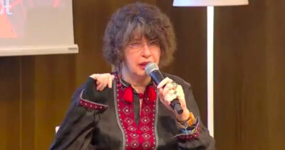 Copertina di La giornalista russa Zafesova: “I nemici di Putin lo vogliono fuori ma sono terrorizzati dal collasso dopo di lui” – L’analisi