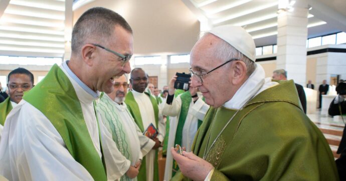 Il parroco di Pax Christi Nandino Capovilla respinto in aeroporto a Tel Aviv: “Ragioni di sicurezza pubblica”