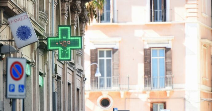 Allerta caldo in vista del Ferragosto: 16 bollini rossi entro mercoledì 13 agosto