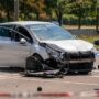 Copertina di Milano: investita da un’auto rubata, morta una donna di 71 anni. Dopo lo schianto 4 persone sono fuggite a piedi
