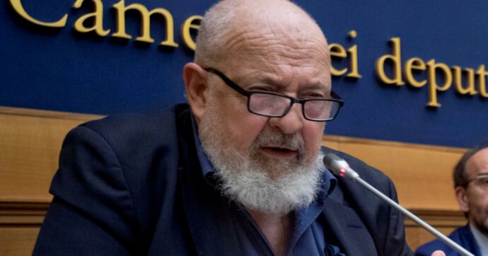 L’idea  è buona, ma la materia  va  insegnata seriamente