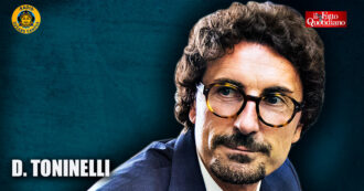 Toninelli contro Conte: "Con Giani in Toscana? M5s sparirà nell'accozzaglia del campo largo"