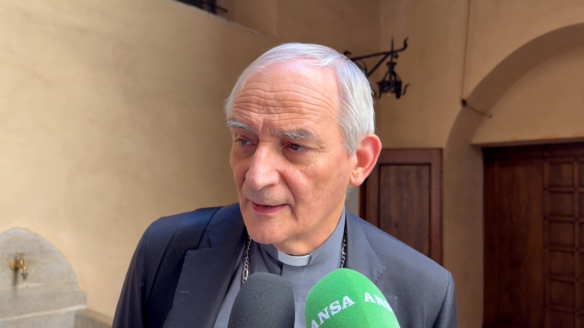 Zuppi: “Appelli alla pace inascoltati. Solo questa è la via per risolvere la guerra” – Video